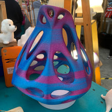 Cargar imagen en el visor de la galería, Voronoi Vase