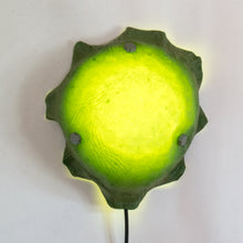 Cargar imagen en el visor de la galería, Verde esmeralda (lámpara exclusiva)